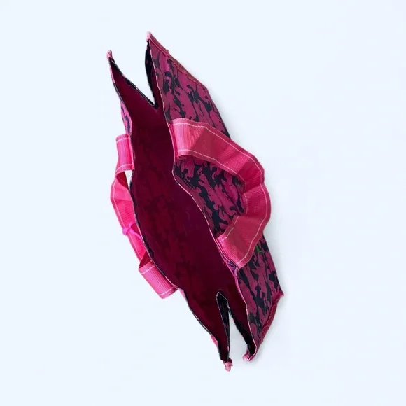 Lilly Pulitzer “Tusk in the Sun” – Pink Elephant Market Tote Bag (2013) - Picture 6 of 7